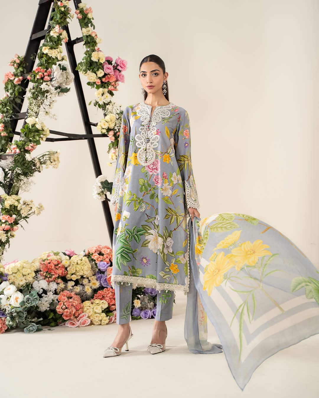3 Piece Stitched Lawn Suit - Read To Wear