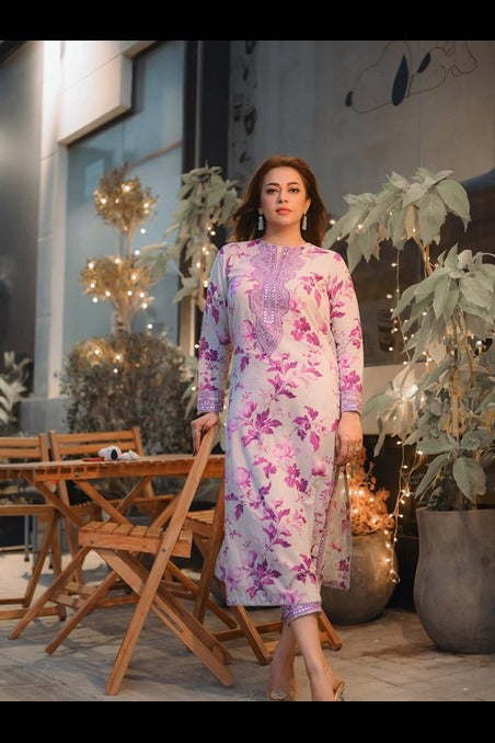 3 Piece - Embroidered Lawn Suit